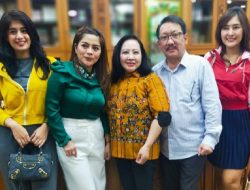 3 Artis Ibukota Bareng Rawat Kecantikan di Queen Plastic Surgery Sunter, Suasana Klinik Jadi Meriah