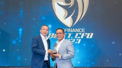 Direktur Keuangan & Strategi Bank DKI Romy Wijayanto Kembali Raih Penghargaan sebagai The Best CFO