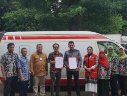 Bank DKI Serahkan 1 Unit Mobil Operasional untuk Dukung Layanan PMI